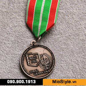 công ty sản xuất kỷ niệm chương đặt làm huy chương vàng bạc đồng theo yêu cầu